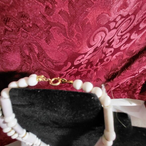 Pink Posies Porcelain & Bead Necklace 16" - Picture 3 of 4